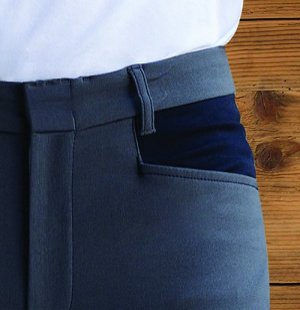 Pantaloni grigi con bottoni, tessuto Schöller, fondo tasca blu.
