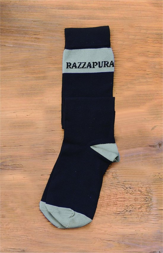 Calzino nero lungo in Skinlife, con punta, fascia e tallone grigio.
